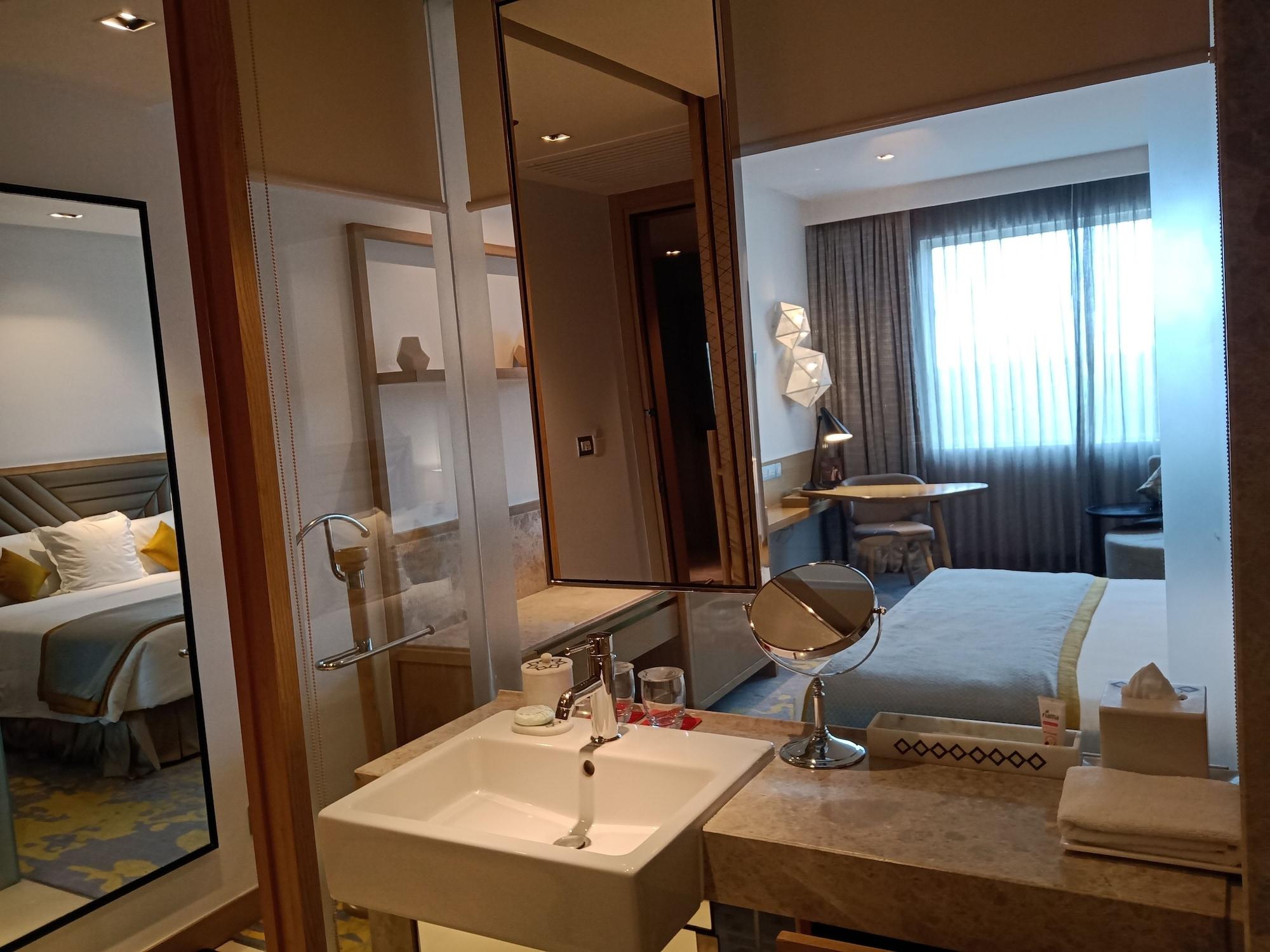 Welcomhotel By Itc Hotels, Racecourse, Coimbatore Exterior foto A bathroom at the hotel