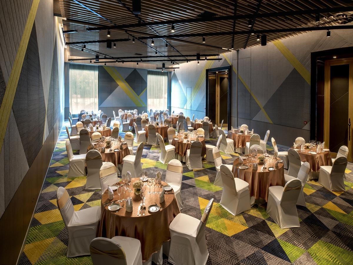 Welcomhotel By Itc Hotels, Racecourse, Coimbatore Exterior foto The ballroom of the hotel